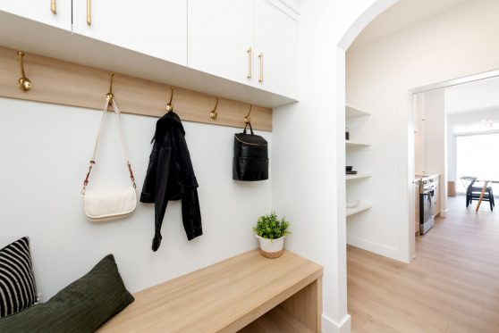 COPYRIGHTED BY D&M IMAGES