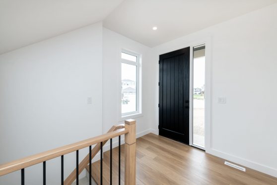 COPYRIGHTED BY D&M IMAGES