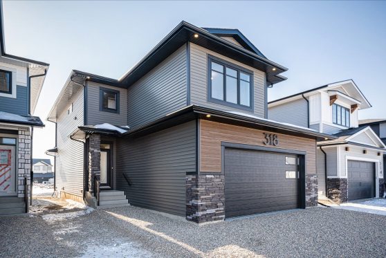 01-318-Aniskotaw-Bend-Saskatoon-01