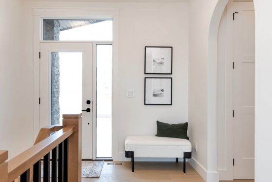 COPYRIGHTED BY D&M IMAGES