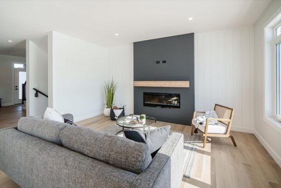 04-318-Aniskotaw-Bend-Saskatoon-04