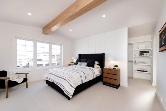 COPYRIGHTED BY D&M IMAGES