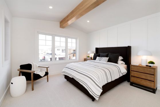 COPYRIGHTED BY D&M IMAGES