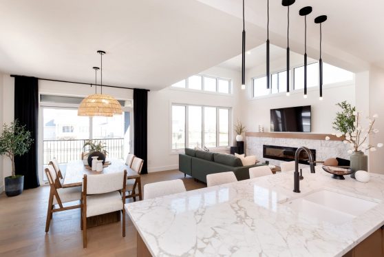 COPYRIGHTED BY D&M IMAGES