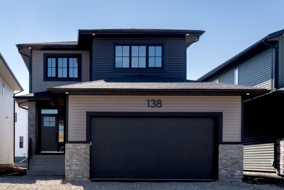 COPYRIGHTED BY D&M IMAGES