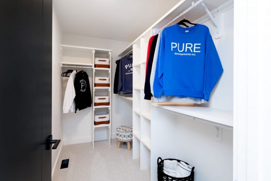 COPYRIGHTED BY D&M IMAGES