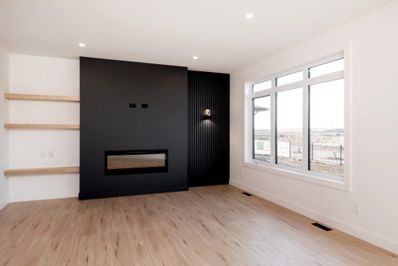 COPYRIGHTED BY D&M IMAGES