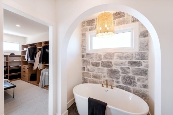 COPYRIGHTED BY D&M IMAGES