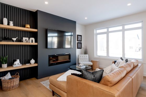 COPYRIGHTED BY D&M IMAGES