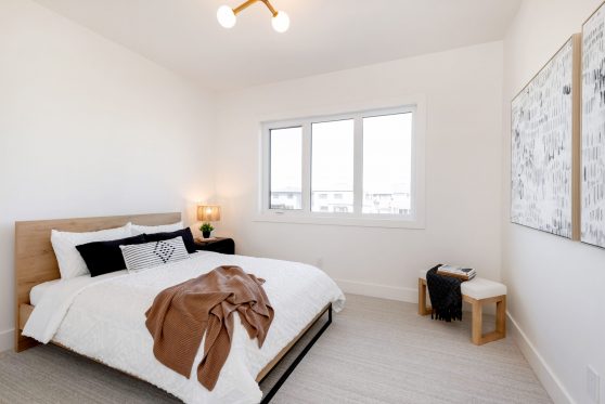 COPYRIGHTED BY D&M IMAGES