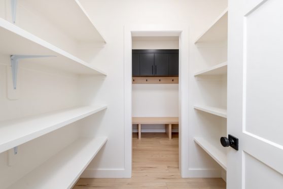 COPYRIGHTED BY D&M IMAGES