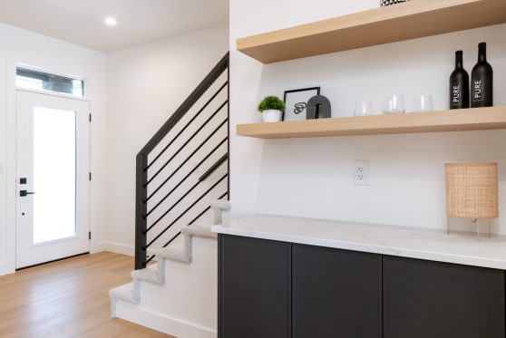 COPYRIGHTED BY D&M IMAGES