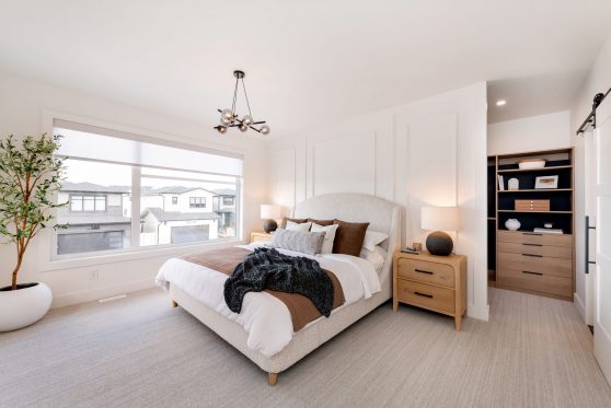 COPYRIGHTED BY D&M IMAGES