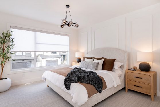 COPYRIGHTED BY D&M IMAGES