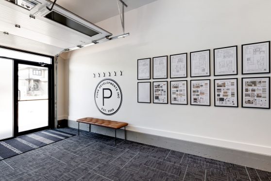 COPYRIGHTED BY D&M IMAGES