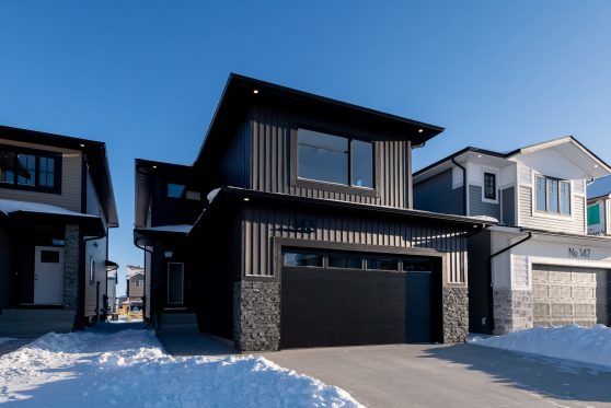 COPYRIGHTED BY D&M IMAGES