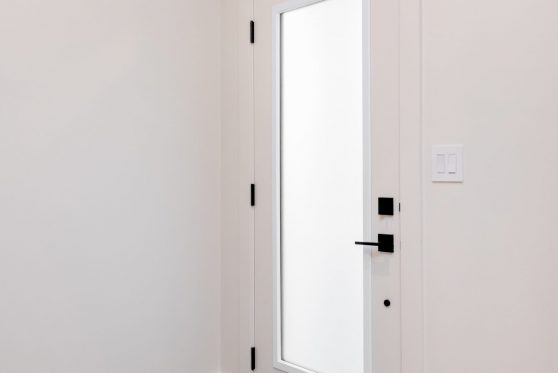 COPYRIGHTED BY D&M IMAGES