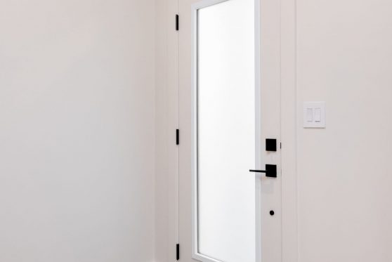 COPYRIGHTED BY D&M IMAGES