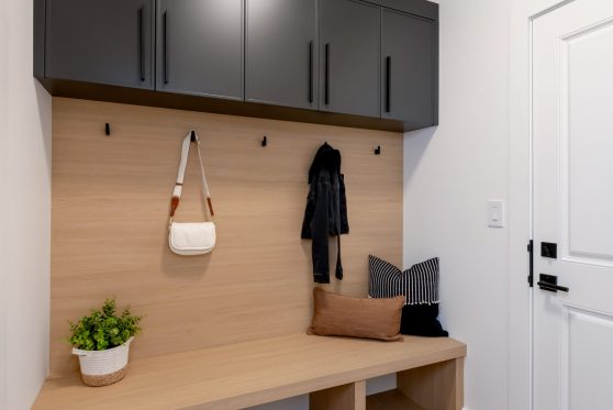 COPYRIGHTED BY D&M IMAGES