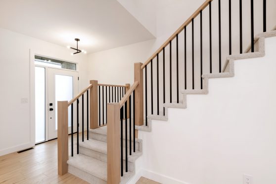 COPYRIGHTED BY D&M IMAGES