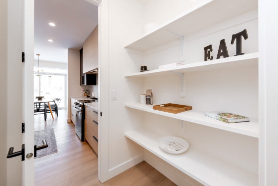 COPYRIGHTED BY D&M IMAGES