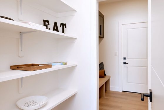 COPYRIGHTED BY D&M IMAGES