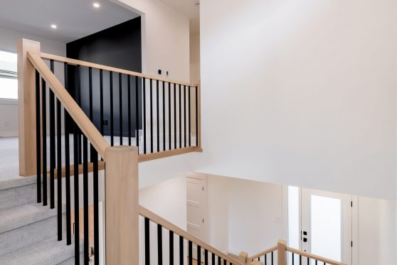 COPYRIGHTED BY D&M IMAGES