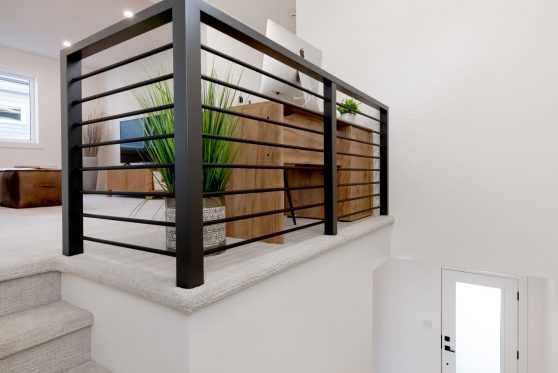 COPYRIGHTED BY D&M IMAGES