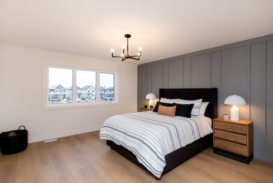 COPYRIGHTED BY D&M IMAGES