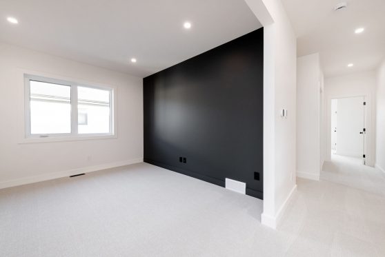 COPYRIGHTED BY D&M IMAGES