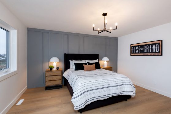 COPYRIGHTED BY D&M IMAGES