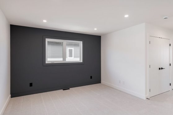 COPYRIGHTED BY D&M IMAGES