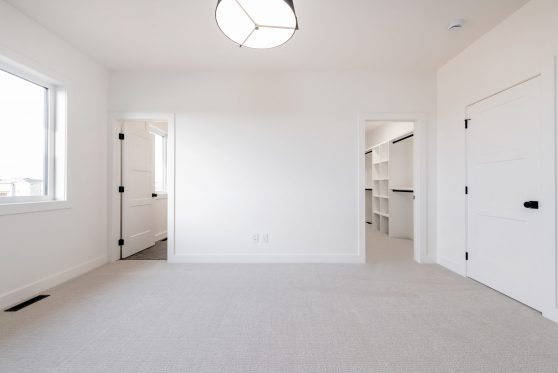 COPYRIGHTED BY D&M IMAGES