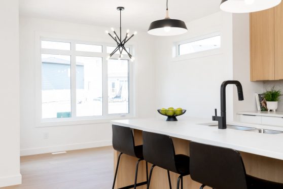 COPYRIGHTED BY D&M IMAGES