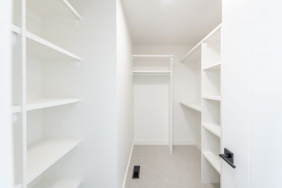 COPYRIGHTED BY D&M IMAGES