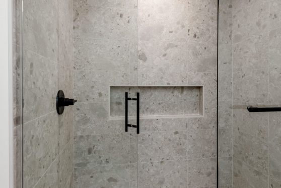 COPYRIGHTED BY D&M IMAGES