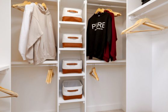 COPYRIGHTED BY D&M IMAGES