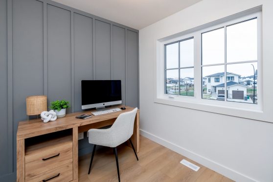 COPYRIGHTED BY D&M IMAGES