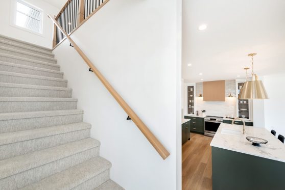 COPYRIGHTED BY D&M IMAGES