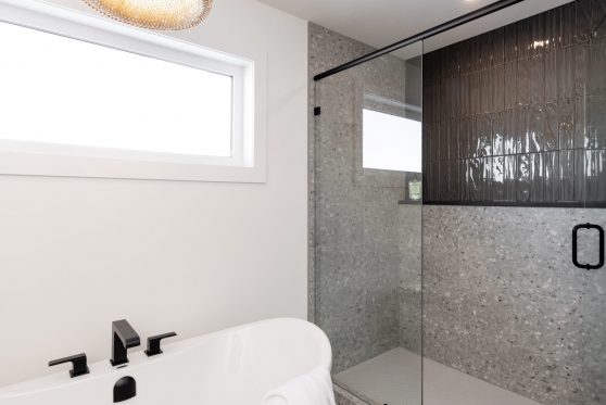 COPYRIGHTED BY D&M IMAGES