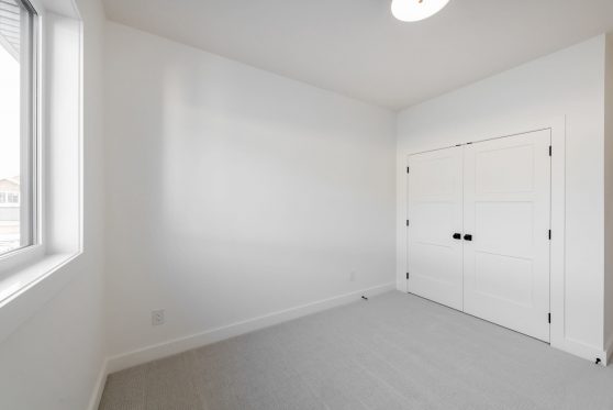 COPYRIGHTED BY D&M IMAGES