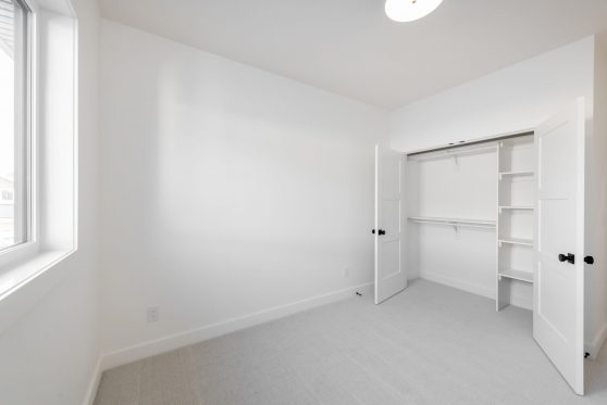 COPYRIGHTED BY D&M IMAGES