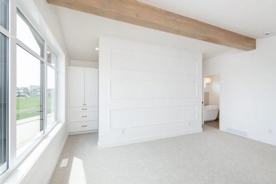 COPYRIGHTED BY D&M IMAGES