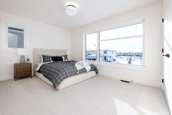 COPYRIGHTED BY D&M IMAGES