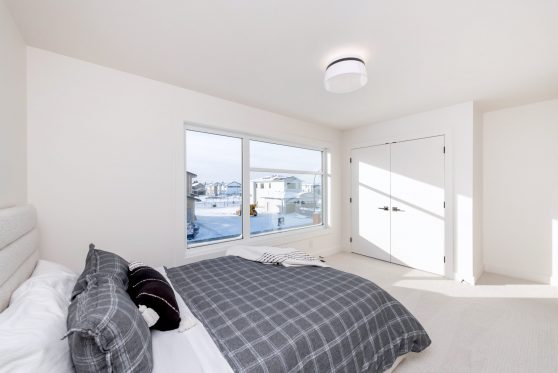 COPYRIGHTED BY D&M IMAGES