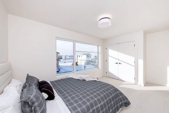 COPYRIGHTED BY D&M IMAGES