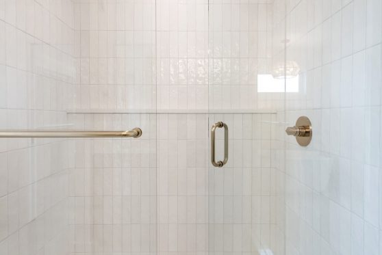 COPYRIGHTED BY D&M IMAGES