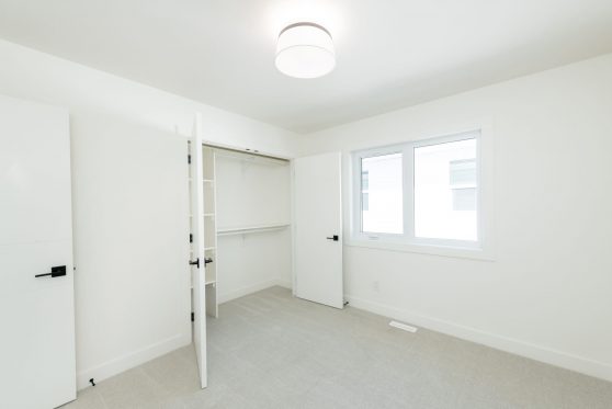 COPYRIGHTED BY D&M IMAGES