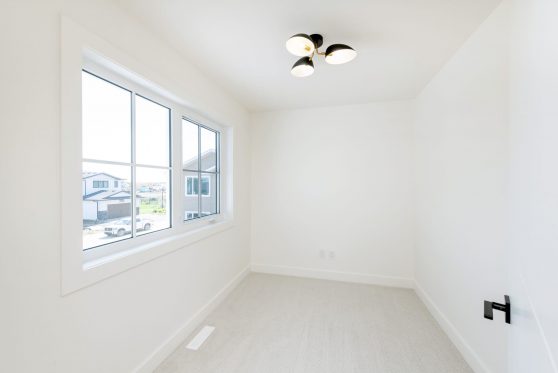 COPYRIGHTED BY D&M IMAGES