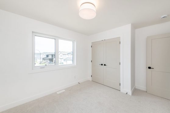 COPYRIGHTED BY D&M IMAGES